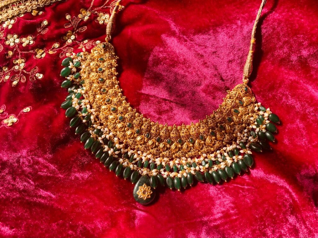 Refurbished gold jewellery