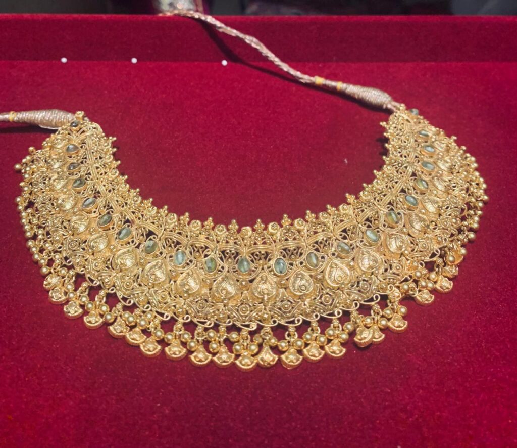 Refurbished gold jewellery